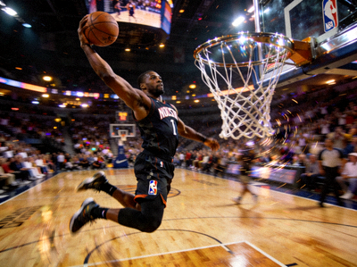 NBA篮球比赛扣篮精彩画面 - 球员空中灌篮